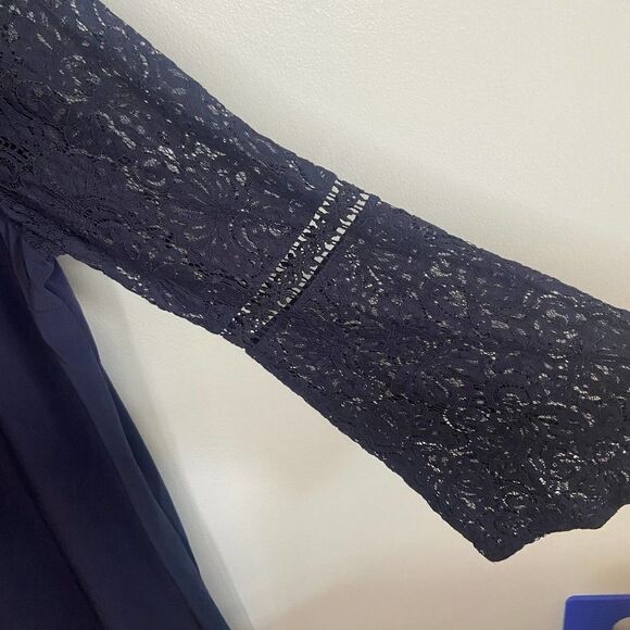 Loft - blue lace long sleeve dress - Picture 3 of 10